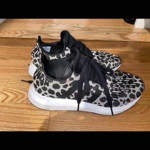 Adidas black leopard print sneakers